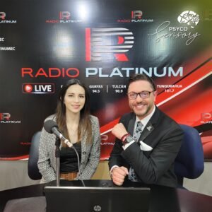 Entrevista en radio Platinum-Gabriela Toapanta